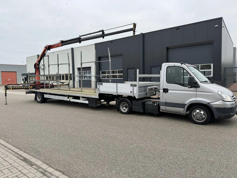 Iveco 35C180 - Tractor+Semi-trailer+crane - Tractor head: gambar 2 Iveco 35C180 - Tractor+Semi-trailer+crane - Tractor head: gambar 2