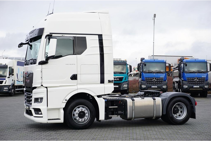 MAN TGX / 18.520 / EURO 6 / GX / ACC / RETARDER / I – COOL - Tractor head: gambar 3 MAN TGX / 18.520 / EURO 6 / GX / ACC / RETARDER / I – COOL - Tractor head: gambar 3