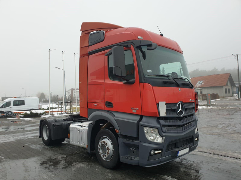 Mercedes-Benz ACTROS 1843 MP4 EURO 6 SEMI TRACTOR - Tractor head: gambar 5 Mercedes-Benz ACTROS 1843 MP4 EURO 6 SEMI TRACTOR - Tractor head: gambar 5
