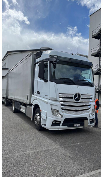 Mercedes-Benz Actros 1845 - Tractor head: gambar 2 Mercedes-Benz Actros 1845 - Tractor head: gambar 2