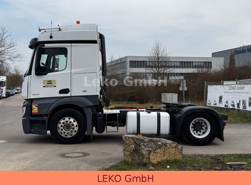Mercedes-Benz Actros 1845 - Tractor head: gambar 4 Mercedes-Benz Actros 1845 - Tractor head: gambar 4