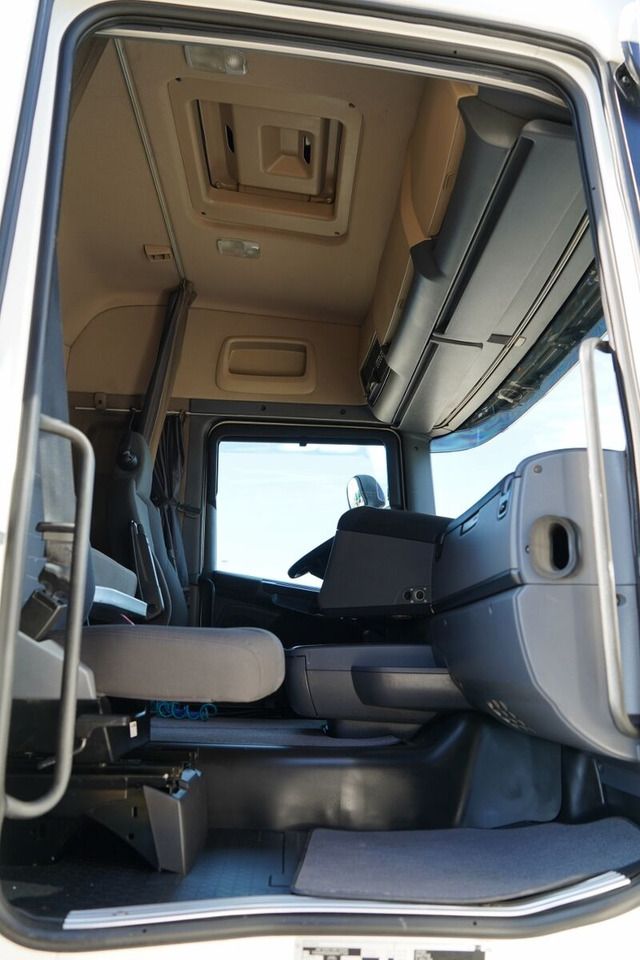 Tractor head Scania R 450: gambar 36