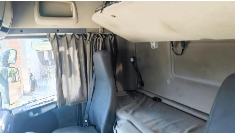 Scania R360 Tractor - Tractor head: gambar 5 Scania R360 Tractor - Tractor head: gambar 5