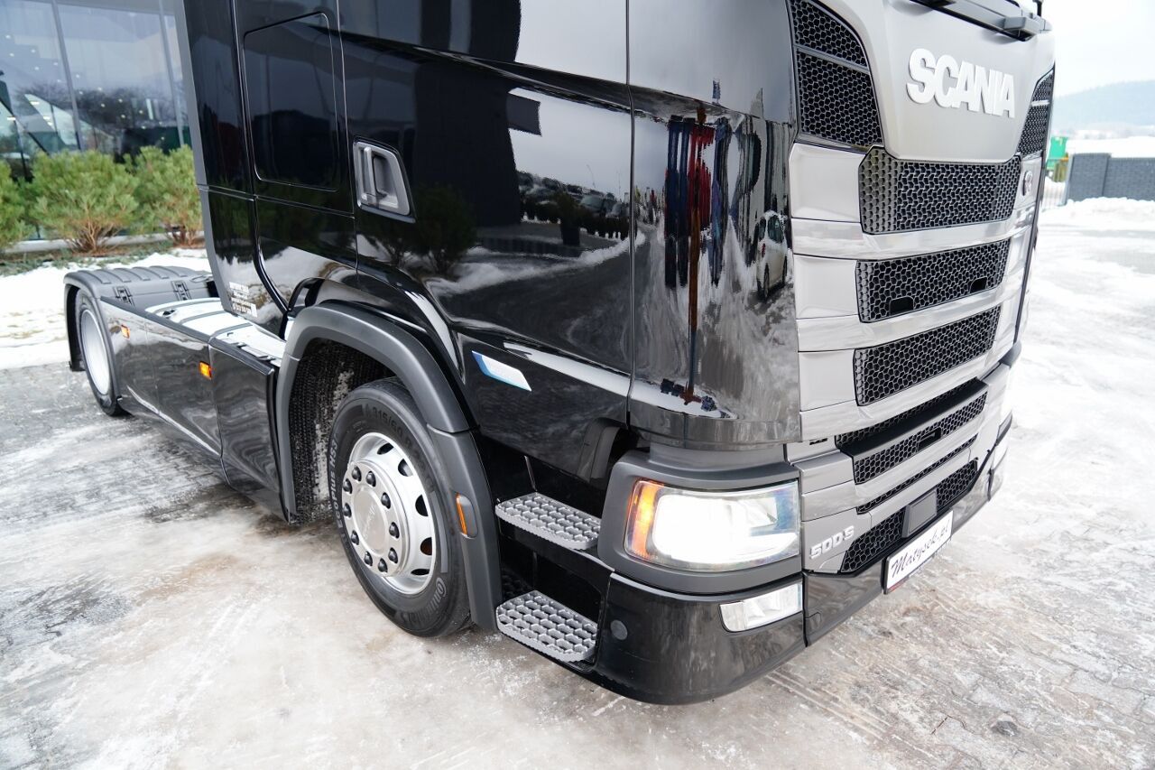 Tractor head Scania S 500: gambar 10 Tractor head Scania S 500: gambar 10