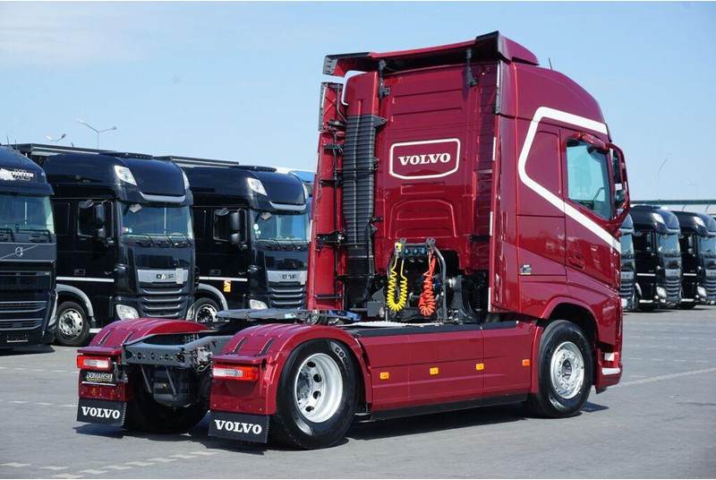 Volvo FH / 500 / EURO 6 / ACC / I -COOL / GLOBETROTTER - Tractor head: gambar 5 Volvo FH / 500 / EURO 6 / ACC / I -COOL / GLOBETROTTER - Tractor head: gambar 5