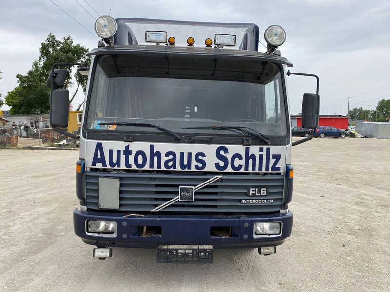Volvo FL 6 210 - Tractor - Tractor head: gambar 2 Volvo FL 6 210 - Tractor - Tractor head: gambar 2
