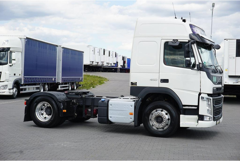 Volvo FM / 450 / ACC / EURO 6 / PEŁNY ADR / WAGA 6692 KG / KOMPRESOR - Tractor head: gambar 4 Volvo FM / 450 / ACC / EURO 6 / PEŁNY ADR / WAGA 6692 KG / KOMPRESOR - Tractor head: gambar 4
