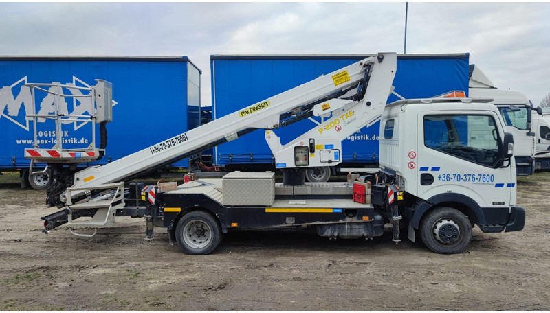 Nissan Cabstar 2,5 tdi - Palfinger P200 TXE - 20m - Truk, Truk derek: gambar 5 Nissan Cabstar 2,5 tdi - Palfinger P200 TXE - 20m - Truk, Truk derek: gambar 5