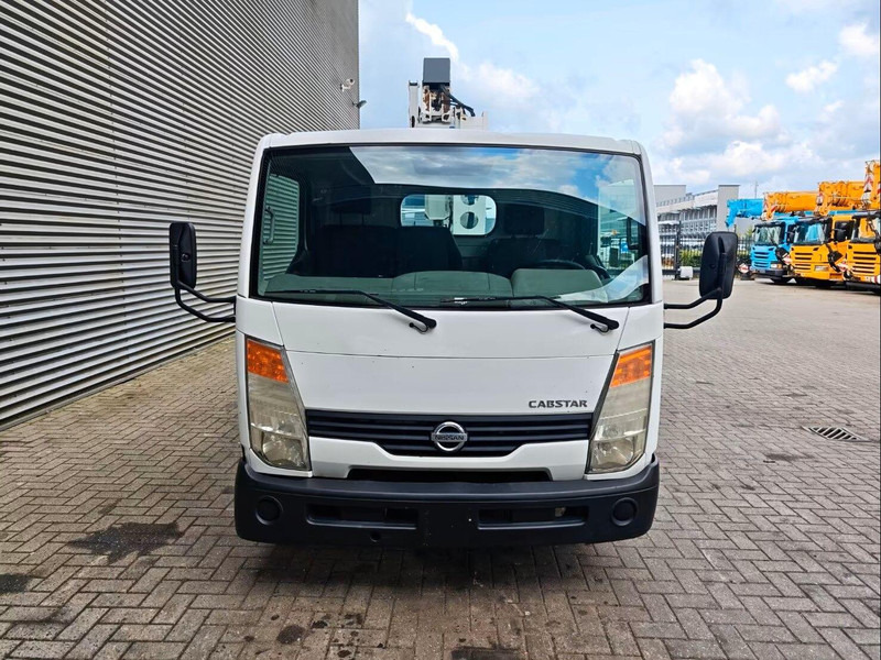 Nissan Cabstar 35.11 - Lifting basket truck - Truk, Truk derek: gambar 5 Nissan Cabstar 35.11 - Lifting basket truck - Truk, Truk derek: gambar 5