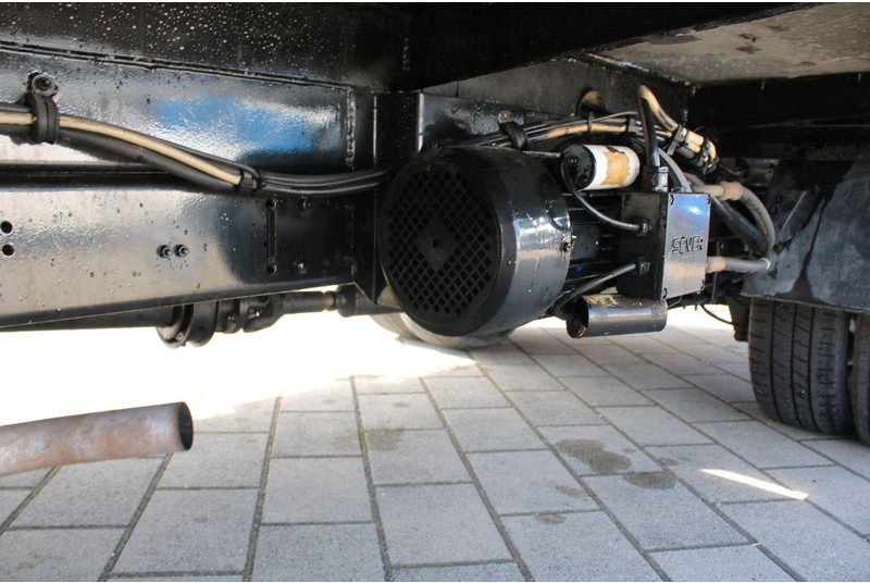 Truk, Truk derek Nissan Cabstar E 120 Sequani Z20 - 20 meter: gambar 14