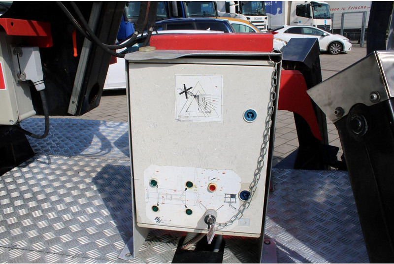 Truk, Truk derek Nissan Cabstar E 120 Sequani Z20 - 20 meter: gambar 9