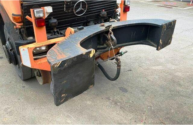 Unimog 1650 ZAGRO SCHIENEN TWO WAY RAIL ROAD - Penggarap kebun: gambar 5 Unimog 1650 ZAGRO SCHIENEN TWO WAY RAIL ROAD - Penggarap kebun: gambar 5