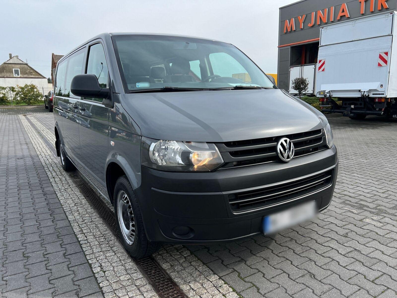 Volkswagen Transporter T5 Brygadówka, Osobowy, 9-miejsc, Jeden Właściciel, - Bus mini, Van penumpang: gambar 5 Volkswagen Transporter T5 Brygadówka, Osobowy, 9-miejsc, Jeden Właściciel, - Bus mini, Van penumpang: gambar 5