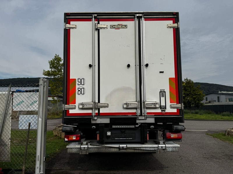 Volvo FE 260 - Truk berpendingin: gambar 5 Volvo FE 260 - Truk berpendingin: gambar 5