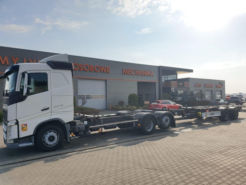 Volvo FH 460 EURO 6 BDF SWAP CHASSIS + TRAILER FLIEGL TWP180 - Truk sasis: gambar 2 Volvo FH 460 EURO 6 BDF SWAP CHASSIS + TRAILER FLIEGL TWP180 - Truk sasis: gambar 2