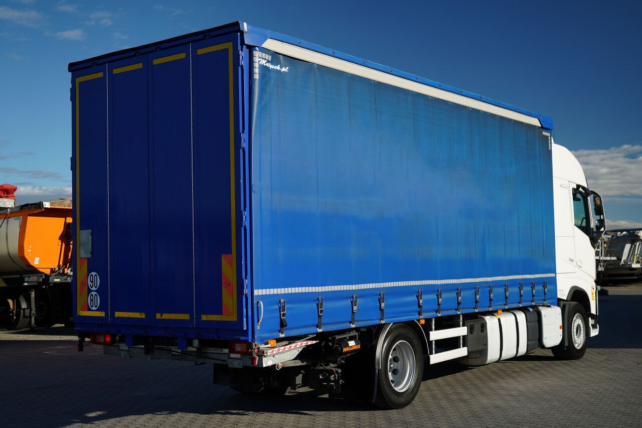 Volvo FH 500 - Truk dengan terpal samping: gambar 5 Volvo FH 500 - Truk dengan terpal samping: gambar 5