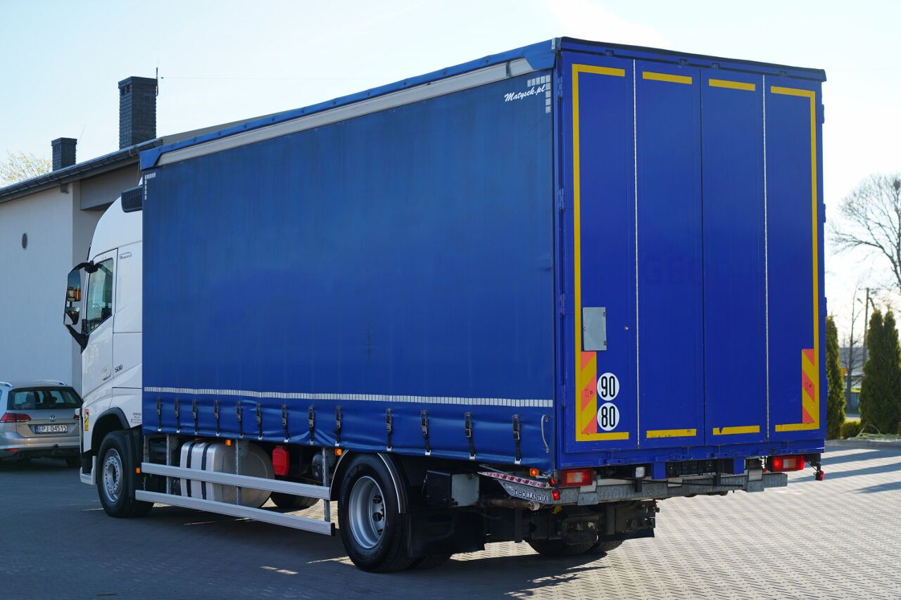 Volvo FH 500 - Truk dengan terpal samping: gambar 4 Volvo FH 500 - Truk dengan terpal samping: gambar 4