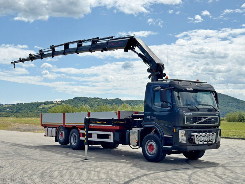 Volvo FM 440 * HIAB 288 E - 8 HIPRO/FUNK * TOPZUSTAND - Truk flatbed, Truk derek: gambar 2 Volvo FM 440 * HIAB 288 E - 8 HIPRO/FUNK * TOPZUSTAND - Truk flatbed, Truk derek: gambar 2