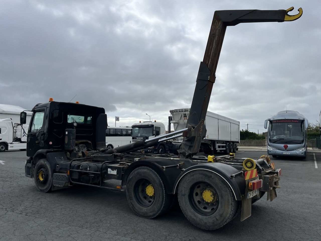 RENAULT PREMIUM 370 6X2 - Hook lift: gambar 4 RENAULT PREMIUM 370 6X2 - Hook lift: gambar 4