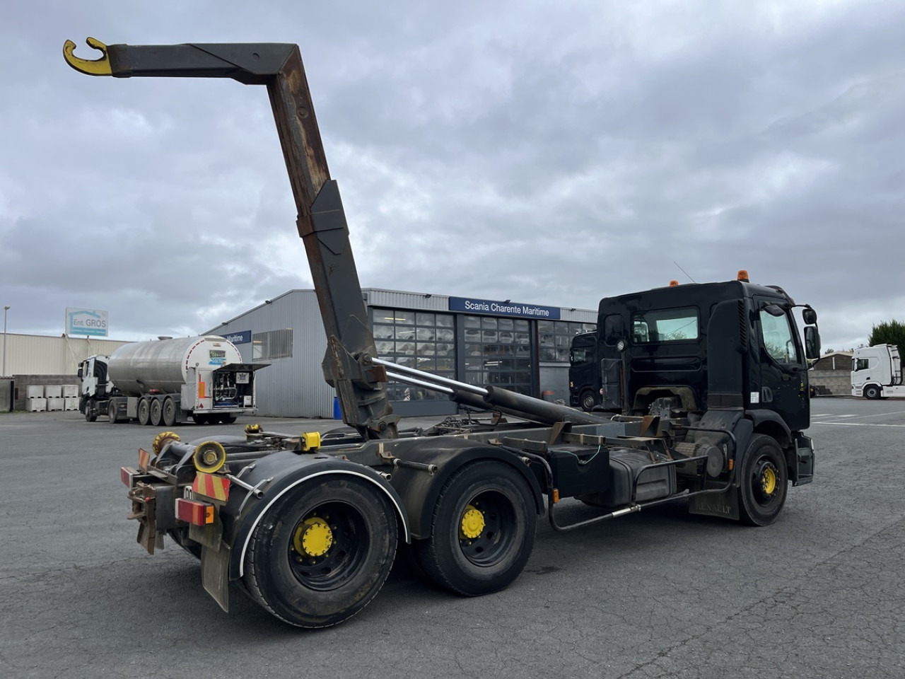 RENAULT PREMIUM 370 6X2 - Hook lift: gambar 3 RENAULT PREMIUM 370 6X2 - Hook lift: gambar 3