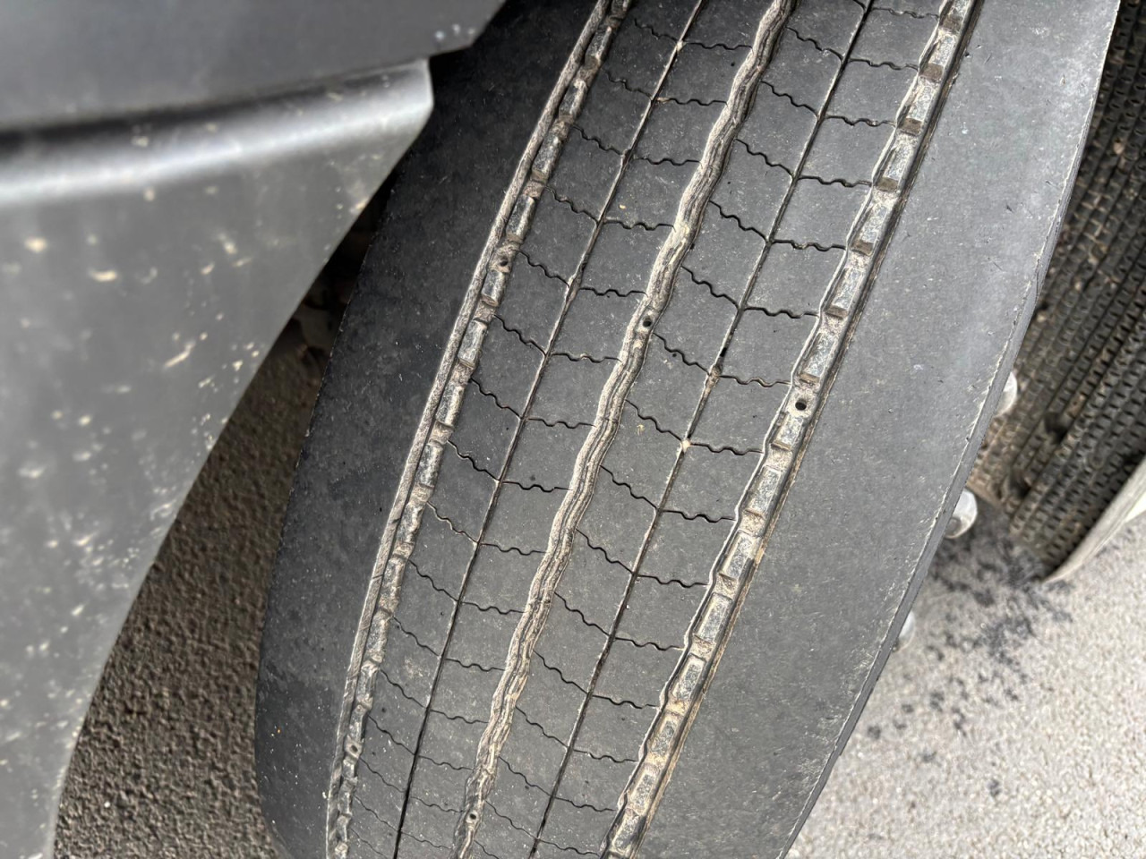 SCANIA R 500 A4x2NA - Tractor head: gambar 4 SCANIA R 500 A4x2NA - Tractor head: gambar 4