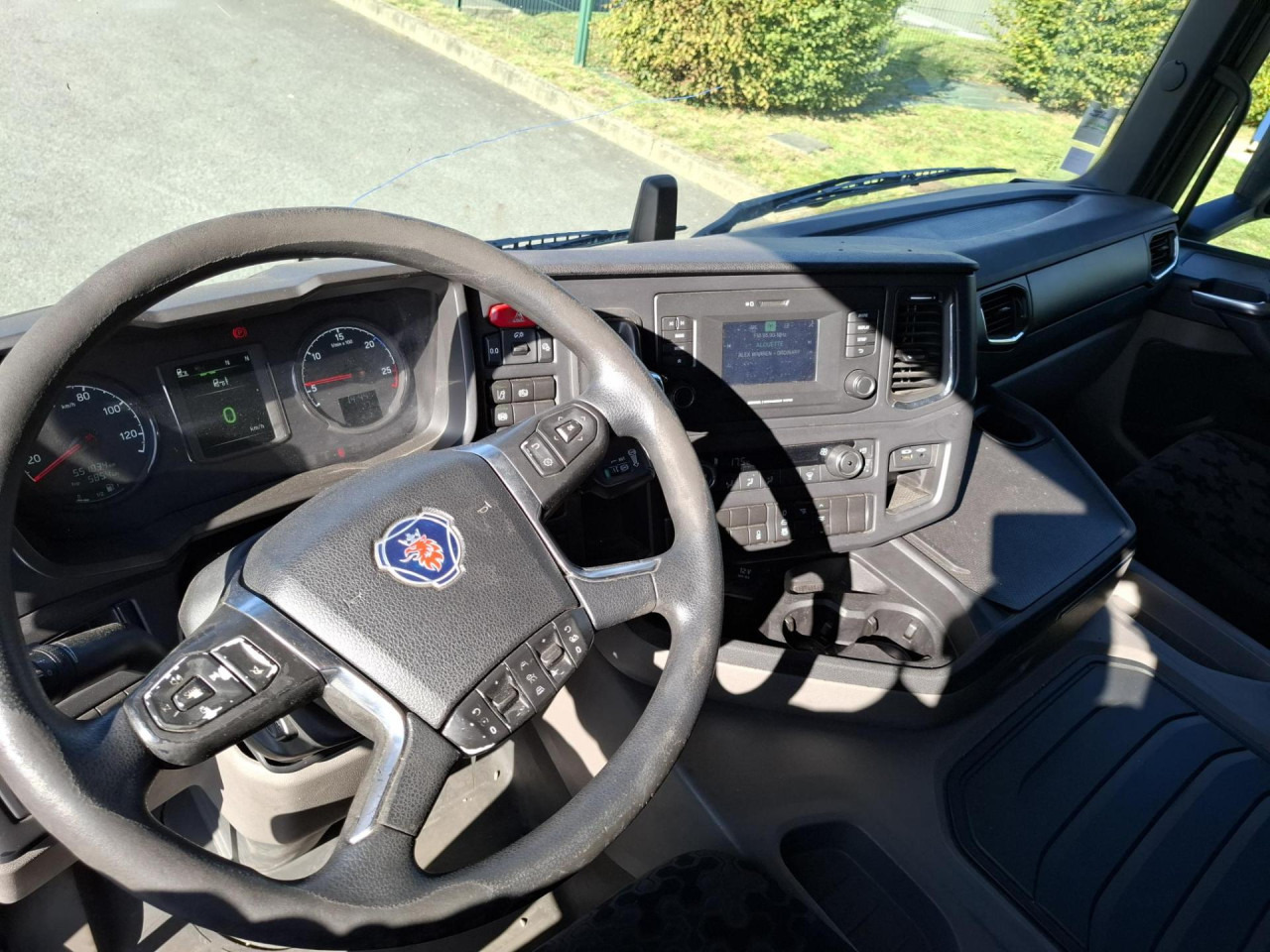 SCANIA SCANIA G410 A4x2 GNC - Tractor head: gambar 4 SCANIA SCANIA G410 A4x2 GNC - Tractor head: gambar 4