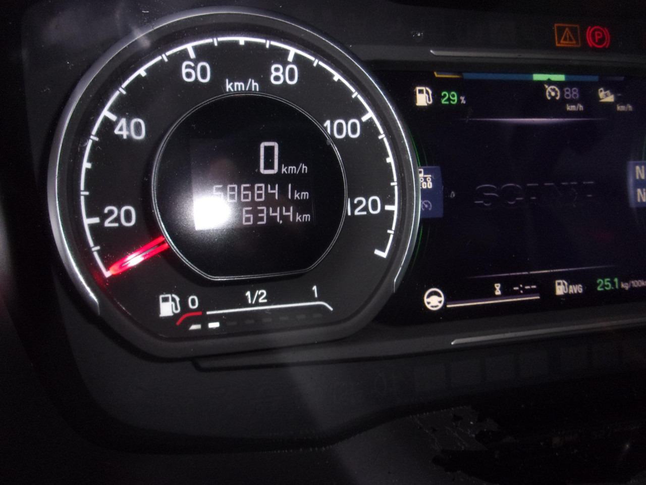 SCANIA R 410 A4x2NA - Tractor head: gambar 5 SCANIA R 410 A4x2NA - Tractor head: gambar 5