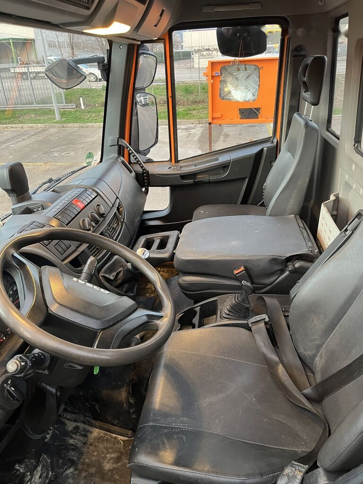 IVECO EuroCargo 80-220 - Truk jungkit: gambar 5 IVECO EuroCargo 80-220 - Truk jungkit: gambar 5