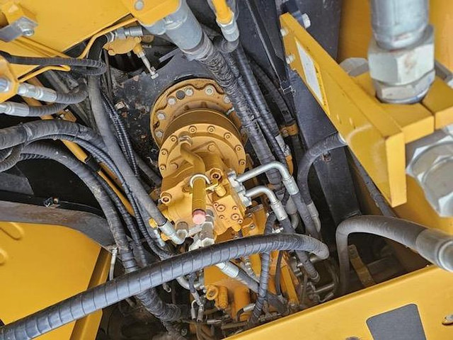 Ekskavator Sany SY265C: gambar 16 Ekskavator Sany SY265C: gambar 16