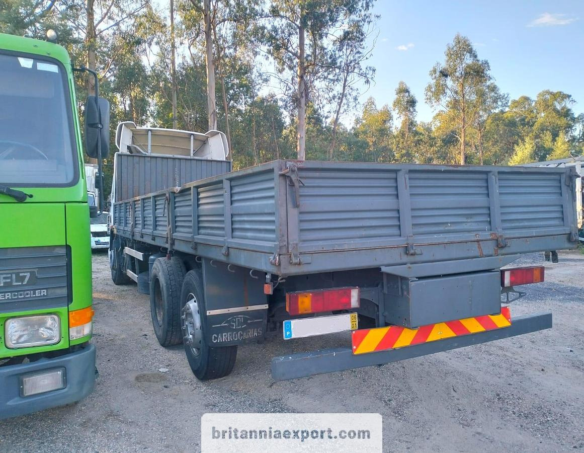 DAF CF75 310 | ZF Automatic Gearbox | Euro 3 | 6x2 26 Ton | - Truk flatbed: gambar 4 DAF CF75 310 | ZF Automatic Gearbox | Euro 3 | 6x2 26 Ton | - Truk flatbed: gambar 4