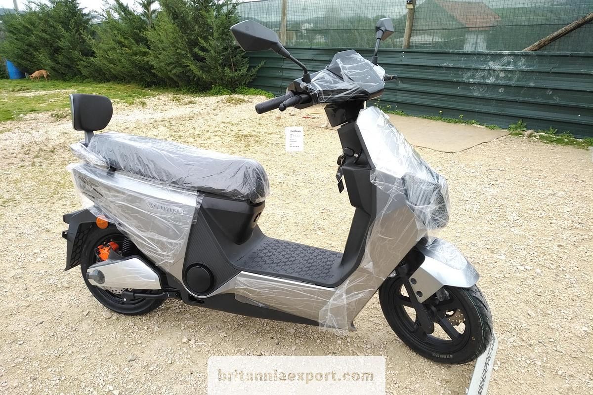 LUYUAN S90 Pro Max – 80 km/h Electric Scooter (125cc Class | NOT 45 km/h) - Sepeda motor: gambar 2 LUYUAN S90 Pro Max – 80 km/h Electric Scooter (125cc Class | NOT 45 km/h) - Sepeda motor: gambar 2