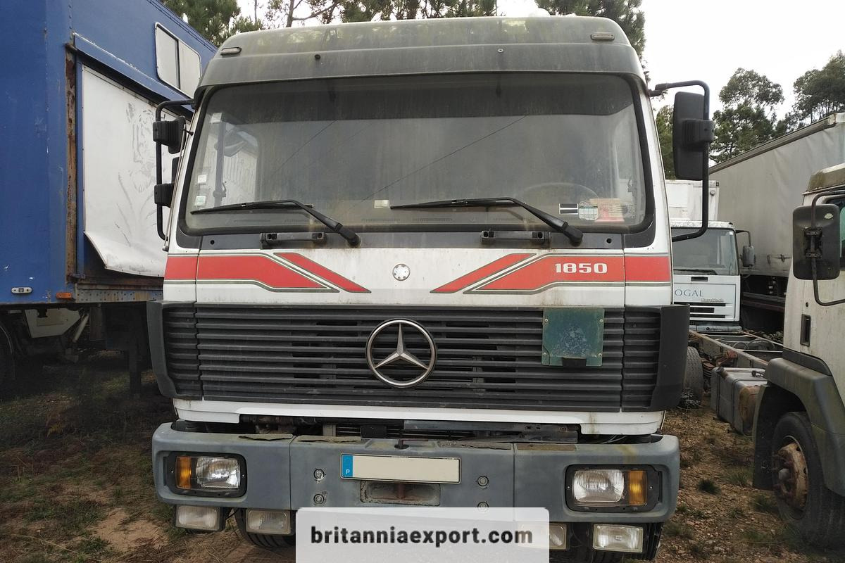 MERCEDES-BENZ SK 1850 V8 | Twin Turbo | EPS 3 Pedals | 18 Ton | - Truk jungkit: gambar 3 MERCEDES-BENZ SK 1850 V8 | Twin Turbo | EPS 3 Pedals | 18 Ton | - Truk jungkit: gambar 3