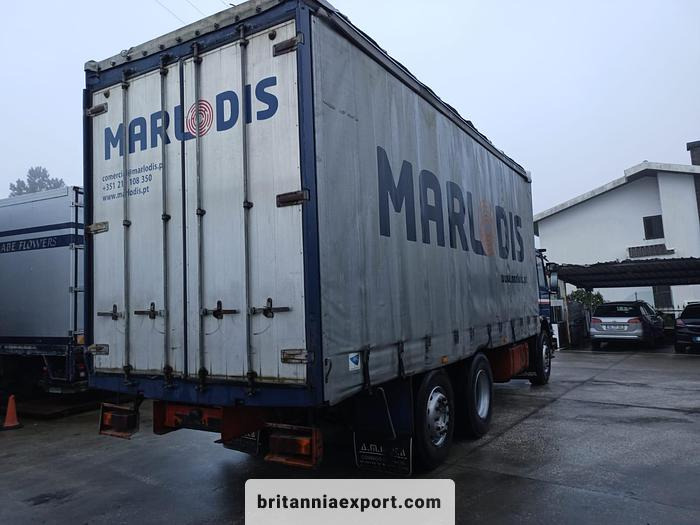 SCANIA P 93M 250 | 6X2 8 tyres | Manual injector pump | - Truk dengan terpal samping: gambar 4 SCANIA P 93M 250 | 6X2 8 tyres | Manual injector pump | - Truk dengan terpal samping: gambar 4