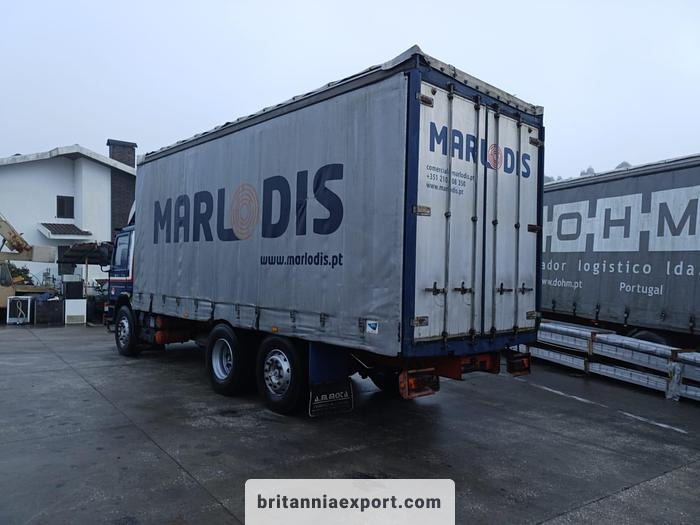 SCANIA P 93M 250 | 6X2 8 tyres | Manual injector pump | - Truk dengan terpal samping: gambar 3 SCANIA P 93M 250 | 6X2 8 tyres | Manual injector pump | - Truk dengan terpal samping: gambar 3