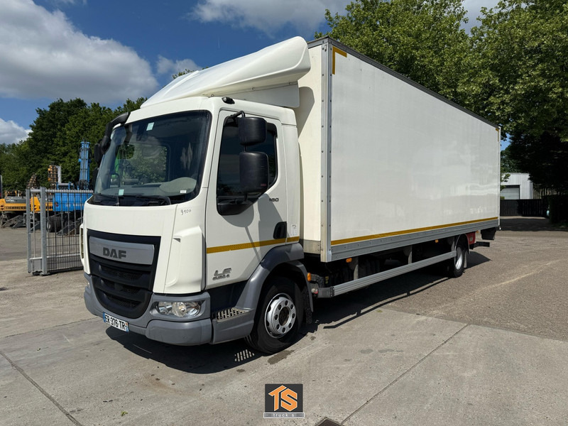 DAF LF 180 FA 12 TON - EURO 6 - AUTOMATIC - KOFFER/BOX - TOP! - Truk box: gambar 1 DAF LF 180 FA 12 TON - EURO 6 - AUTOMATIC - KOFFER/BOX - TOP! - Truk box: gambar 1