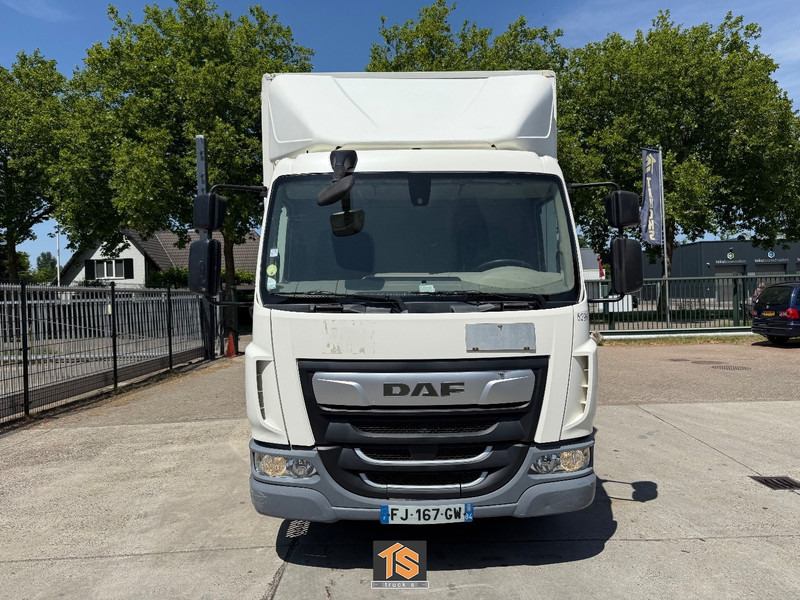 DAF LF 210 12TON - AUTOMATIC - LADEBORDWAND - APK/TUV 12/2025 - TOP TRUCK - Truk box: gambar 2 DAF LF 210 12TON - AUTOMATIC - LADEBORDWAND - APK/TUV 12/2025 - TOP TRUCK - Truk box: gambar 2