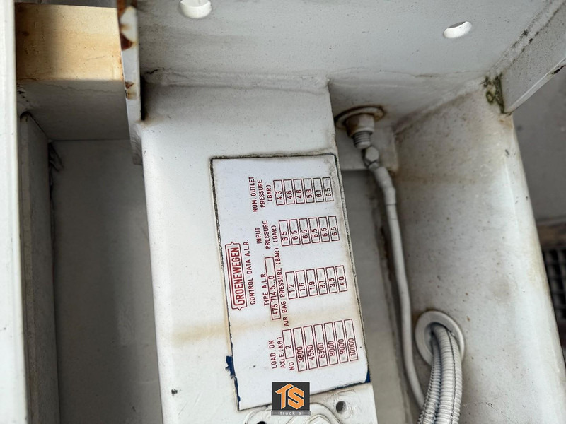 Groenewegen DRO 12 10 B LADEBORDWAND - NL TOP - TUV 4/26 - Semi-trailer dengan terpal samping: gambar 5 Groenewegen DRO 12 10 B LADEBORDWAND - NL TOP - TUV 4/26 - Semi-trailer dengan terpal samping: gambar 5