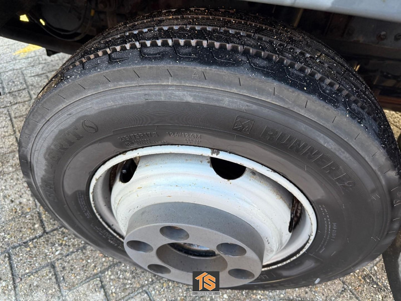 Truk box Iveco ML75E18 KOFFER - LADEBORDWAND - EURO 5 - NL TOP TRUCK: gambar 9 Truk box Iveco ML75E18 KOFFER - LADEBORDWAND - EURO 5 - NL TOP TRUCK: gambar 9