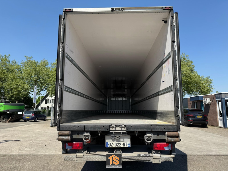 LAMBERET LVF S 3F KOELER/REEFER/KUHLKOFFER - CARRIER VECTOR 1550 - APK/TUV 01/2026 - TOP! - Semi-trailer berpendingin: gambar 5 LAMBERET LVF S 3F KOELER/REEFER/KUHLKOFFER - CARRIER VECTOR 1550 - APK/TUV 01/2026 - TOP! - Semi-trailer berpendingin: gambar 5
