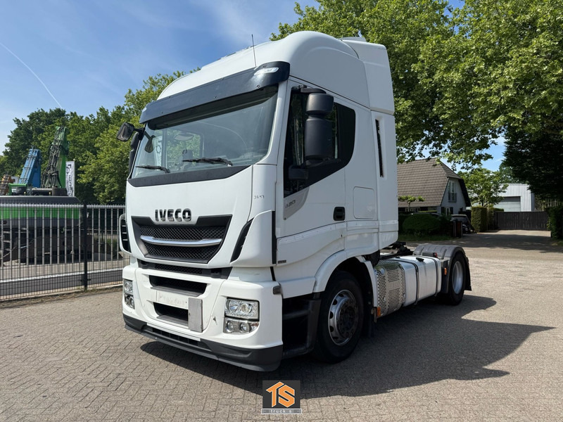 Tractor head Iveco AS 420 AUTOMATIC - EURO 6 - 2 TANKS - 4X AVAILABLE - TOP!: gambar 1