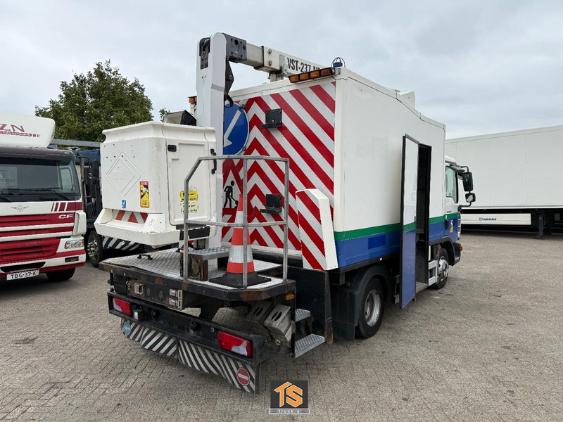 MAN TGL 12.210 EURO 5 - MANUAL - VERSALIFT VST-237-NF HEIGHT 14 M - BELGIUM TRUCK - TOP! - Truk, Truk derek: gambar 2 MAN TGL 12.210 EURO 5 - MANUAL - VERSALIFT VST-237-NF HEIGHT 14 M - BELGIUM TRUCK - TOP! - Truk, Truk derek: gambar 2