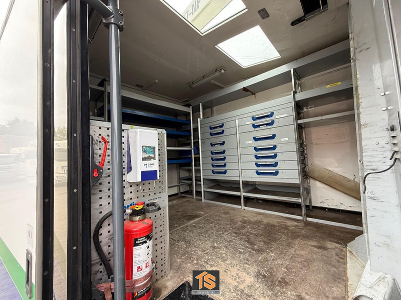 MAN TGL 12.210 EURO 5 - MANUAL - VERSALIFT VST-237-NF HEIGHT 14 M - BELGIUM TRUCK - TOP! - Truk, Truk derek: gambar 3 MAN TGL 12.210 EURO 5 - MANUAL - VERSALIFT VST-237-NF HEIGHT 14 M - BELGIUM TRUCK - TOP! - Truk, Truk derek: gambar 3