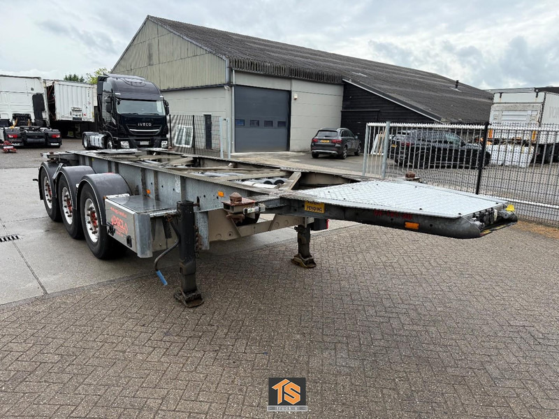 Van Hool 3B2013 20FT - ADR - MERCEDES AXLE - DRUM BRAKE - NL TOP TRAILER - 3x AVAILABLE! - Semi-trailer pengangkut mobil: gambar 4 Van Hool 3B2013 20FT - ADR - MERCEDES AXLE - DRUM BRAKE - NL TOP TRAILER - 3x AVAILABLE! - Semi-trailer pengangkut mobil: gambar 4
