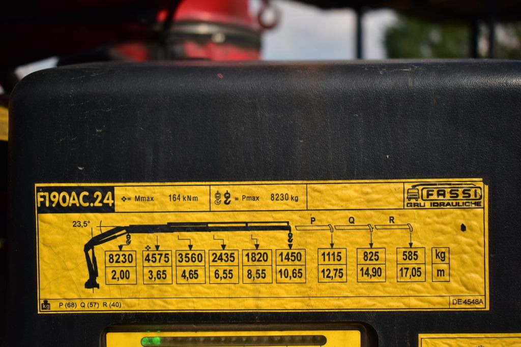 Truk derek, Truk flatbed DAF XF 105.410 4x2 FASSI F 190 Trailer: gambar 16 Truk derek, Truk flatbed DAF XF 105.410 4x2 FASSI F 190 Trailer: gambar 16