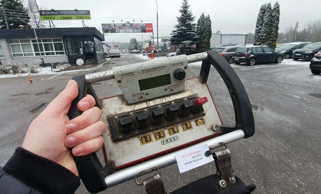 Truk derek, Truk flatbed DAF XF 105.410 4x2 FASSI F 190 Trailer: gambar 7 Truk derek, Truk flatbed DAF XF 105.410 4x2 FASSI F 190 Trailer: gambar 7