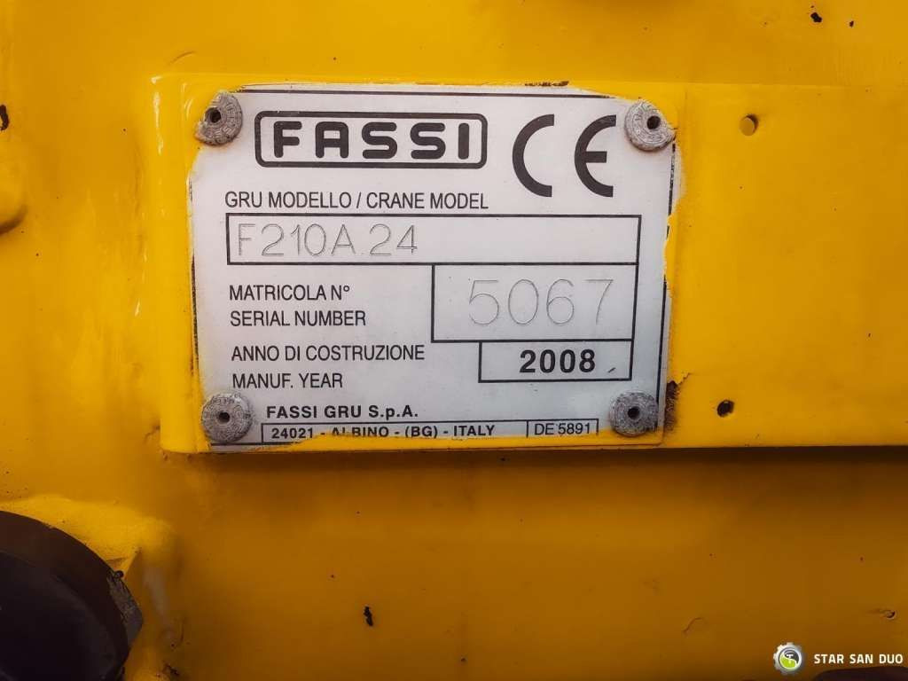 Truk derek MAN  TGA 18.440 6x2 FASSI F 210 A.24  Crane Rotator: gambar 23