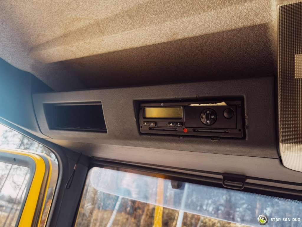 Truk derek MAN  TGA 18.440 6x2 FASSI F 210 A.24  Crane Rotator: gambar 20