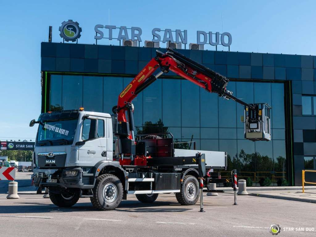 MAN TGM 18.320 4x4 PALFINGER PK 27002 Basket NEW ! - Truk derek: gambar 3 MAN TGM 18.320 4x4 PALFINGER PK 27002 Basket NEW ! - Truk derek: gambar 3