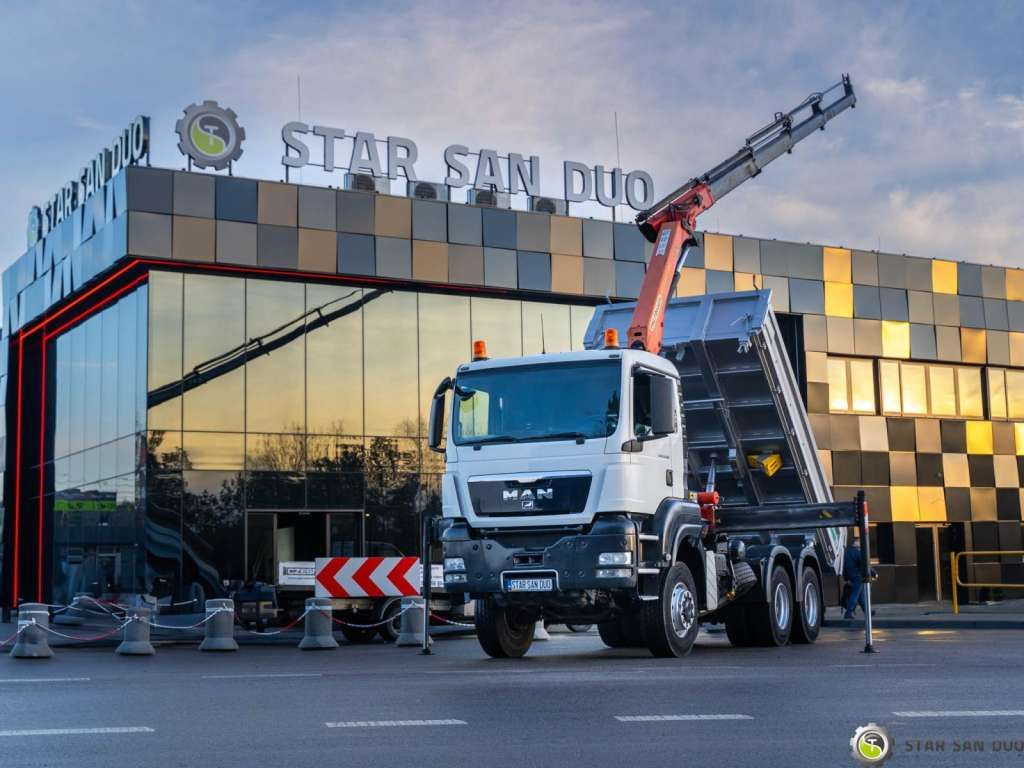 MAN TGS 26.360 6x6 PALFINGER PK 18001 EH Crane Kipe - Truk derek: gambar 1 MAN TGS 26.360 6x6 PALFINGER PK 18001 EH Crane Kipe - Truk derek: gambar 1