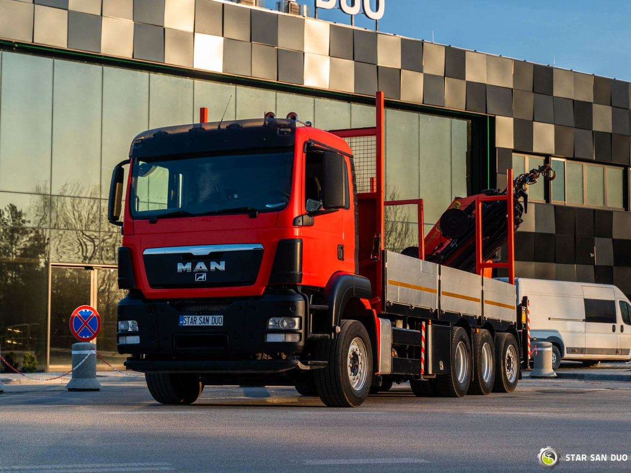 MAN TGS 35.400 8x4 Palfinger PK 34002 Winch KRAN MAN TGS 35.400 8x4 Palfinger PK 34002 Winch KRAN - Truk derek, Truk flatbed: gambar 5 MAN TGS 35.400 8x4 Palfinger PK 34002 Winch KRAN MAN TGS 35.400 8x4 Palfinger PK 34002 Winch KRAN - Truk derek, Truk flatbed: gambar 5